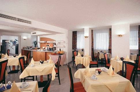 Hotel President Frankfurt Φραγκφούρτη Εξωτερικό φωτογραφία